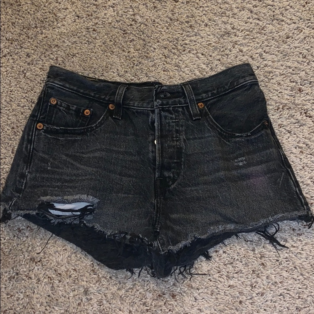 Levi’s black shorts